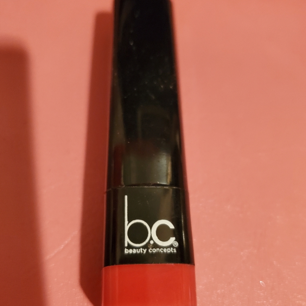 Lipstick - Picture 2 of 2